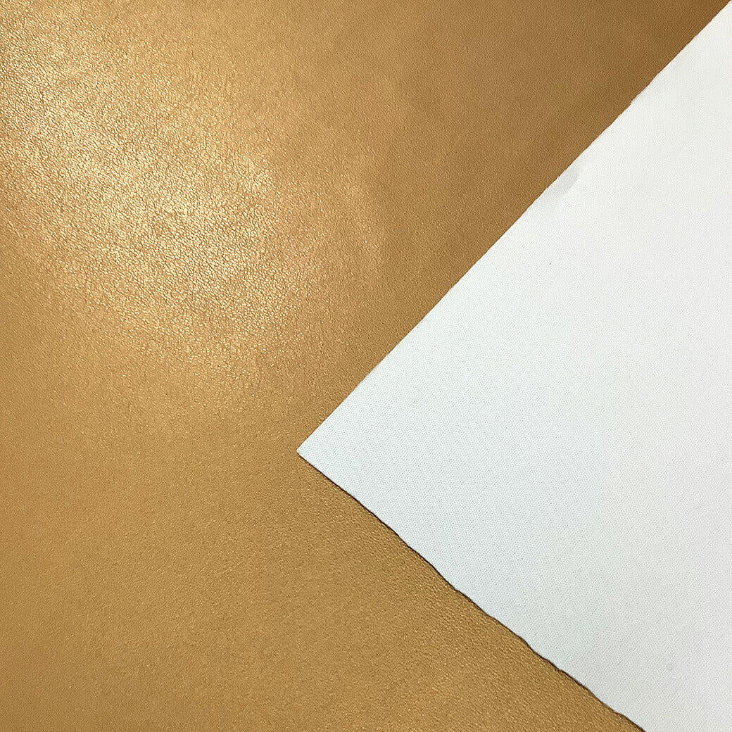 生地 【 合皮 薄 ゴールド 】 レザー生地 合皮生地 合皮布 革 皮 レザー用品 高級感 レザー布地 革製 合皮布地 キーホルダー キーケース 名刺入れ 手芸 DIY ジャケット スカート インテリア ガーデニング 財布 コインケース レザークラフト 衣装 舞台 Textile World TOA
