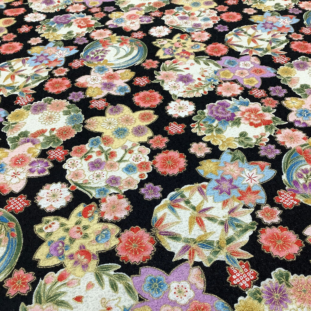 生地【 和柄プリント 花手鞠 2色 】桜 梅 菊 紅葉 手毬 ちりめん生地 浴衣生地 和風生地 110cm巾 綿100% 和装 着物 浴衣 巾着 バッグ 和装小物 髪飾り 衣装 婚礼 袱紗 足袋入れ パッチワーク ハンドメイド 手芸 日本製 布 布地 Textile World TOA