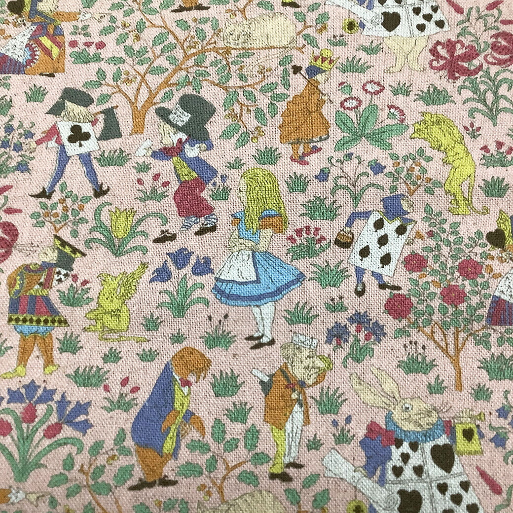 生地 【 V&A Fabric Collection アリスアドベンチャー 】 不思議の国のアリス 綿麻キャンバス 巾110cm 綿80%・麻20%