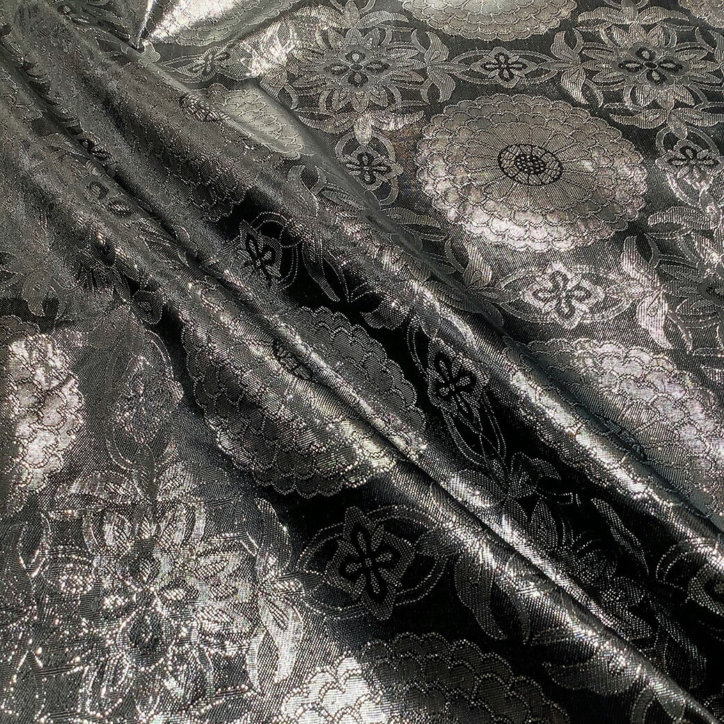生地 【 金襴 黒×シルバー 】 金襴生地 二釜菊丸 七宝文 花菱 和柄 布 和風生地 京都西陣織 よさこい 金襴布 金襴 きんらん 仏具 座布団 つまみ細工 人形衣装 能衣装 袈裟 表装 掛け軸 クッションカバー におい袋
