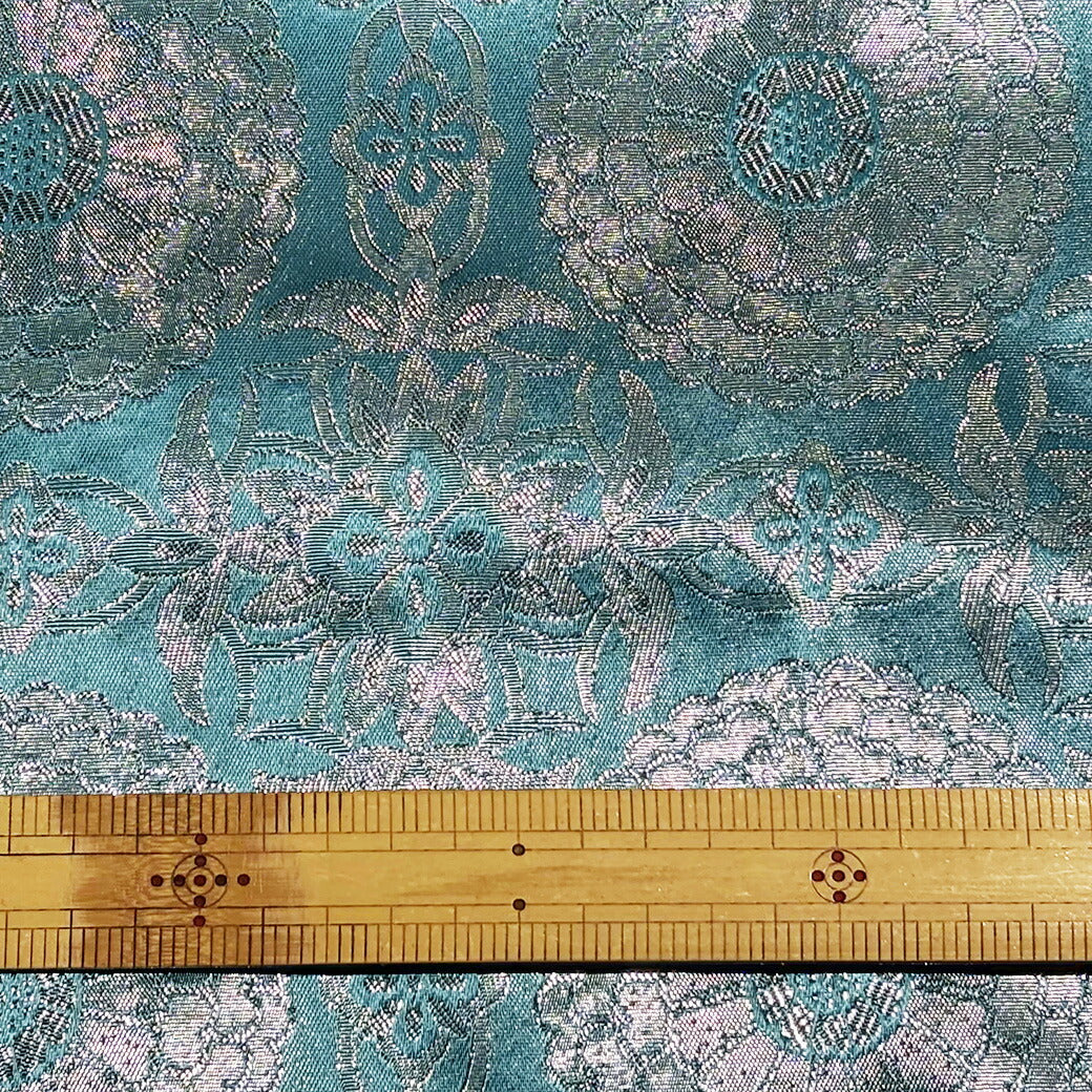 生地 【 金襴 シルバー×水色 】 金襴生地 二釜菊丸 七宝文 花菱 和柄 布 和風生地 京都西陣織 よさこい 金襴布 金襴 きんらん 仏具 座布団 つまみ細工 人形衣装 能衣装 袈裟 表装 掛け軸 クッションカバー におい袋