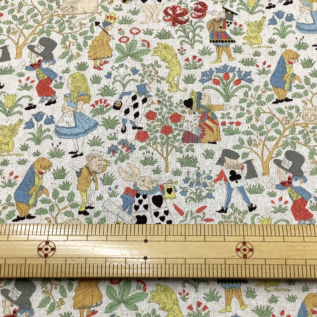 生地 【 V&A Fabric Collection アリスアドベンチャー 】 不思議の国のアリス 綿麻キャンバス 巾110cm 綿80%・麻20%