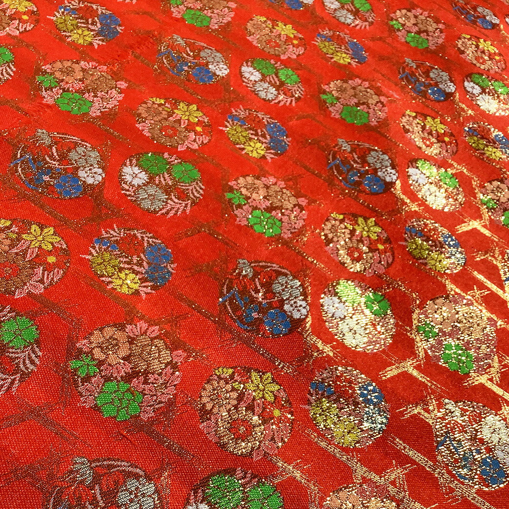 生地 【 金襴 手鞠 レッド 】 金襴生地 手毬 毬 まり 鞠 菊 和柄 布 和風生地 京都西陣織 よさこい 金襴布 金襴 きんらん 仏具 座布団 つまみ細工 人形衣装 能衣装 袈裟 表装 掛け軸 御朱印帳ケース 袱紗入れ 袱