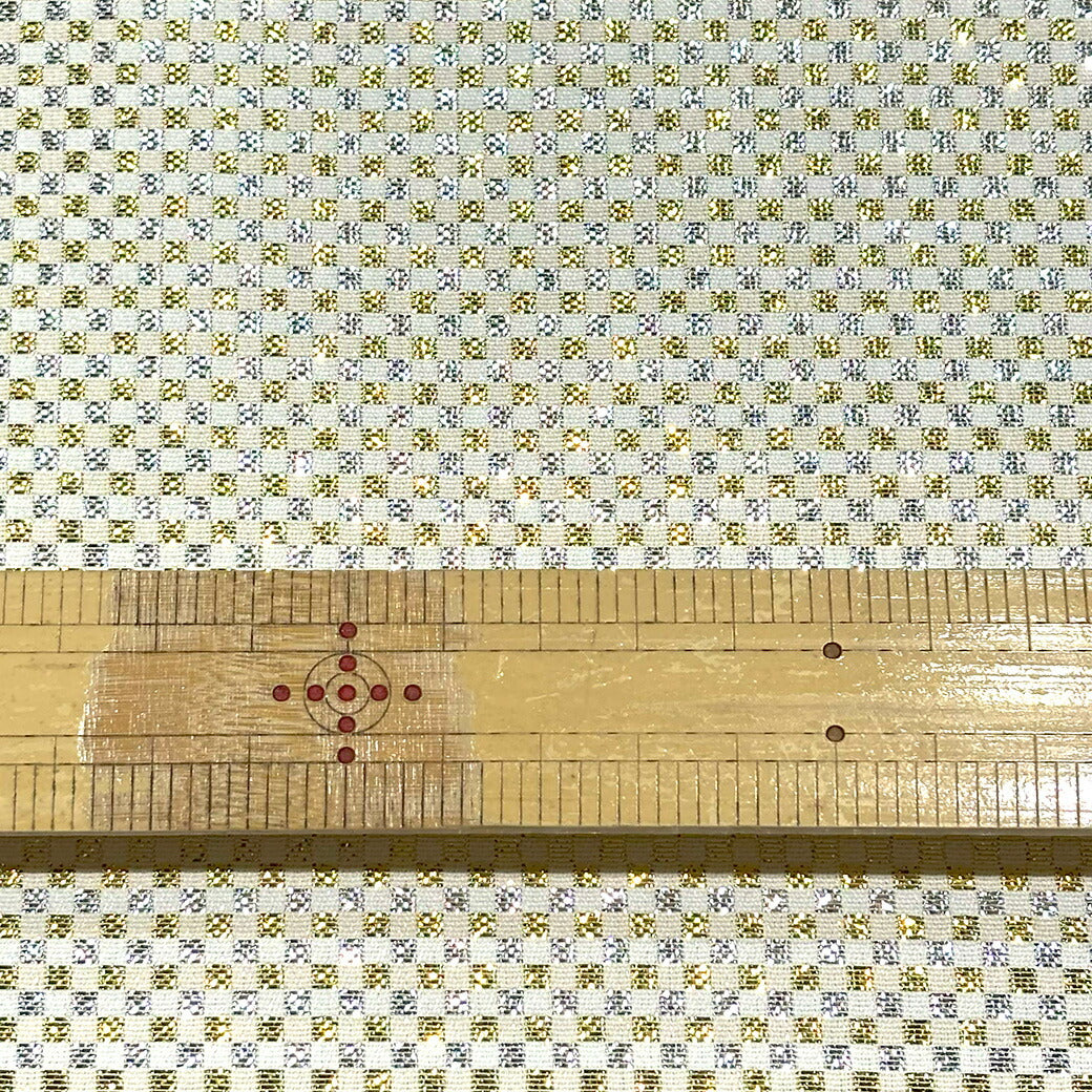 生地 【 金襴 市松 】 金襴生地 変わり市松 市松模様 格子 幾何学模様 シンプル 和柄 布 和柄生地 和風生地 京都西陣織 よさこい 金襴布 金襴 きんらん 仏具 座布団 つまみ細工 人形衣装 能衣装 袈裟 表装 掛け軸