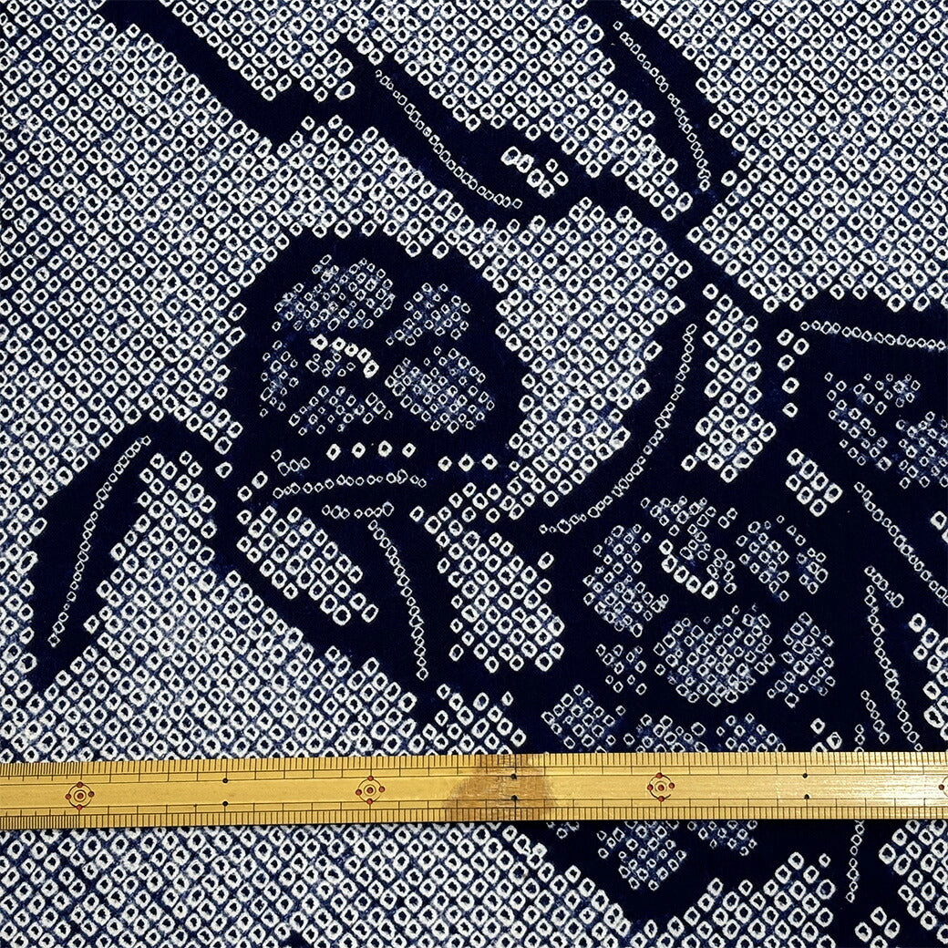 生地 【 有松絞り 花 紺 12.4m巻き 巾40cm 】 一反 巻き売り 有松染め 鳴海絞り 有松鳴海絞り 浴衣生地 甚平生地 花柄 紺色 緑 浴衣 ゆかた しぼり浴衣 絞り浴衣 絞り染め 兵児帯 夏着物 風呂敷 一反販売