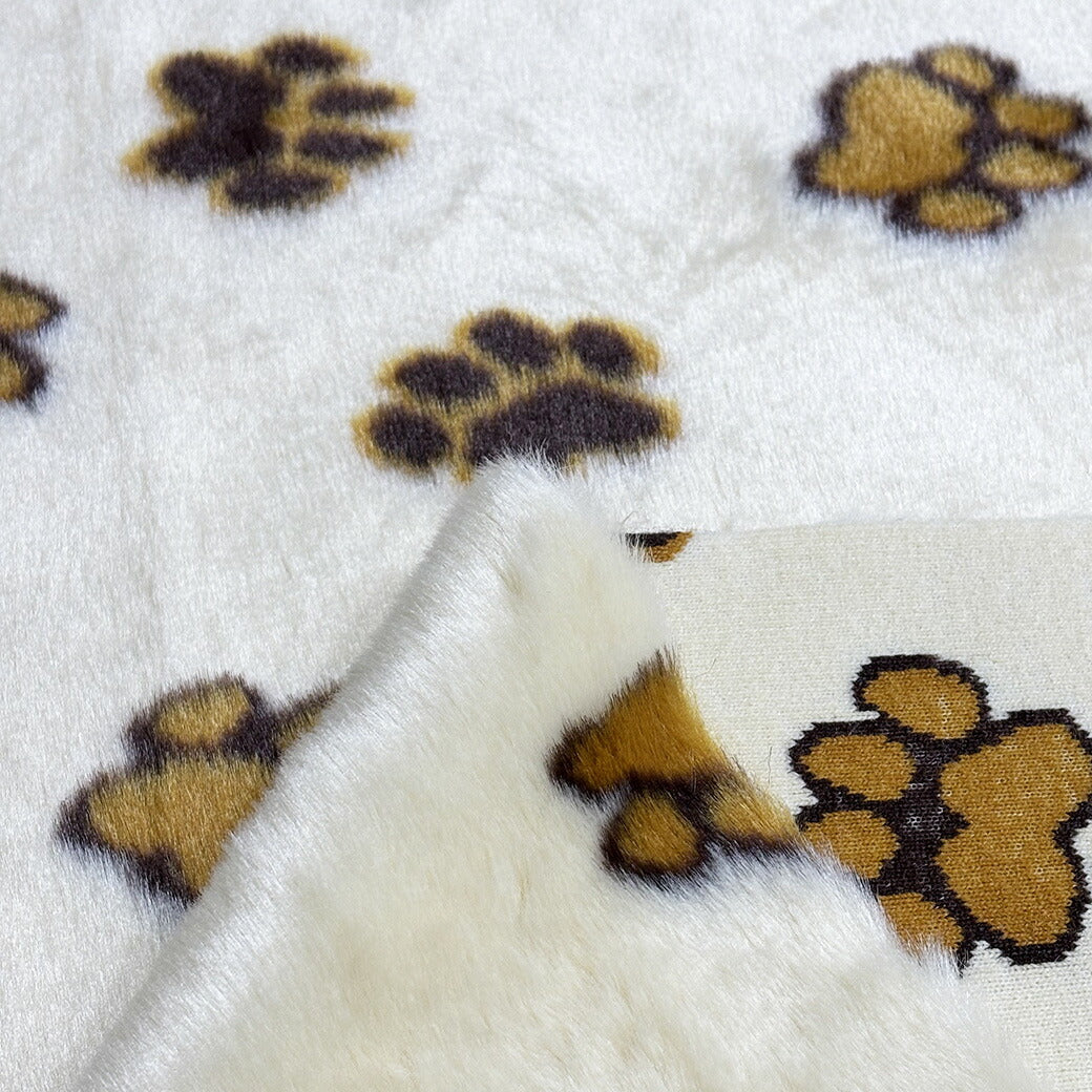 生地 【 わんちゃん足跡ファー 白×茶 】 フェイクファー生地 ファー生地 アクリル 起毛 衣装生地 コスプレ 文化祭 ハロウィン衣装 ふわふわ 短毛 ぬいぐるみ 秋冬 冬生地 暖かい 厚手 厚い生地 足跡柄 足あと 動物の足