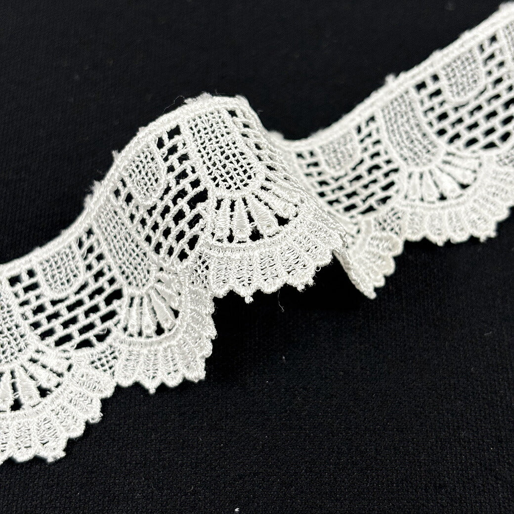 リボン【 シェルケミカルレース 35mm 】ケミカルレース レースリボン 刺繍リボン レース刺繍 刺繍テープ ハンドメイド資材 可愛い 手芸用テープ リボンテープ 洋裁 ハンドメイド 手芸用 パーツ 布雑貨 副材 手芸