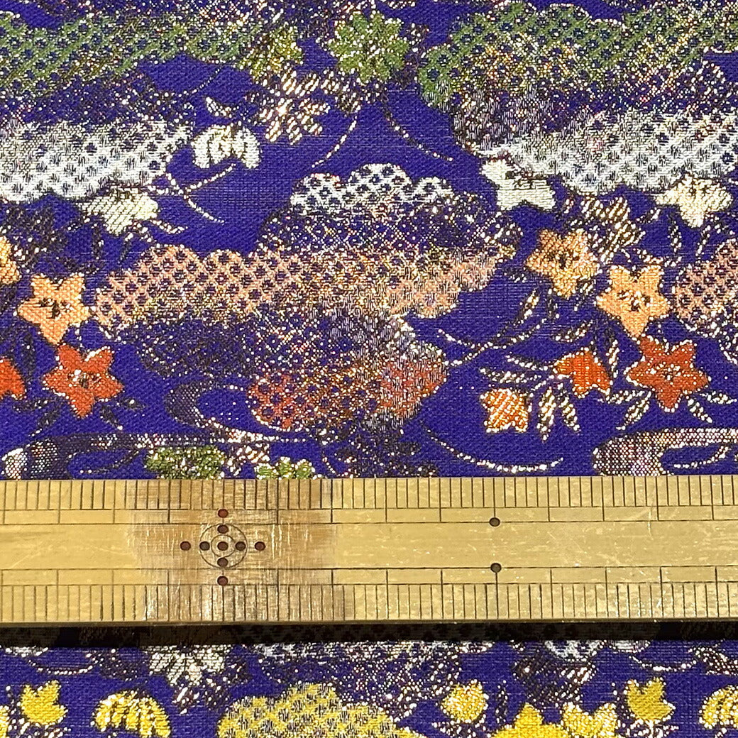 生地 【 金襴 花 パープル 】 金襴生地 雲取り文 花柄 菊 桜 華文 花びら 和柄 布 和柄生地 和風生地 京都西陣織 よさこい 金襴布 金襴 きんらん 仏具 座布団 つまみ細工 人形衣装 能衣装 袈裟 表装 掛け軸 御朱