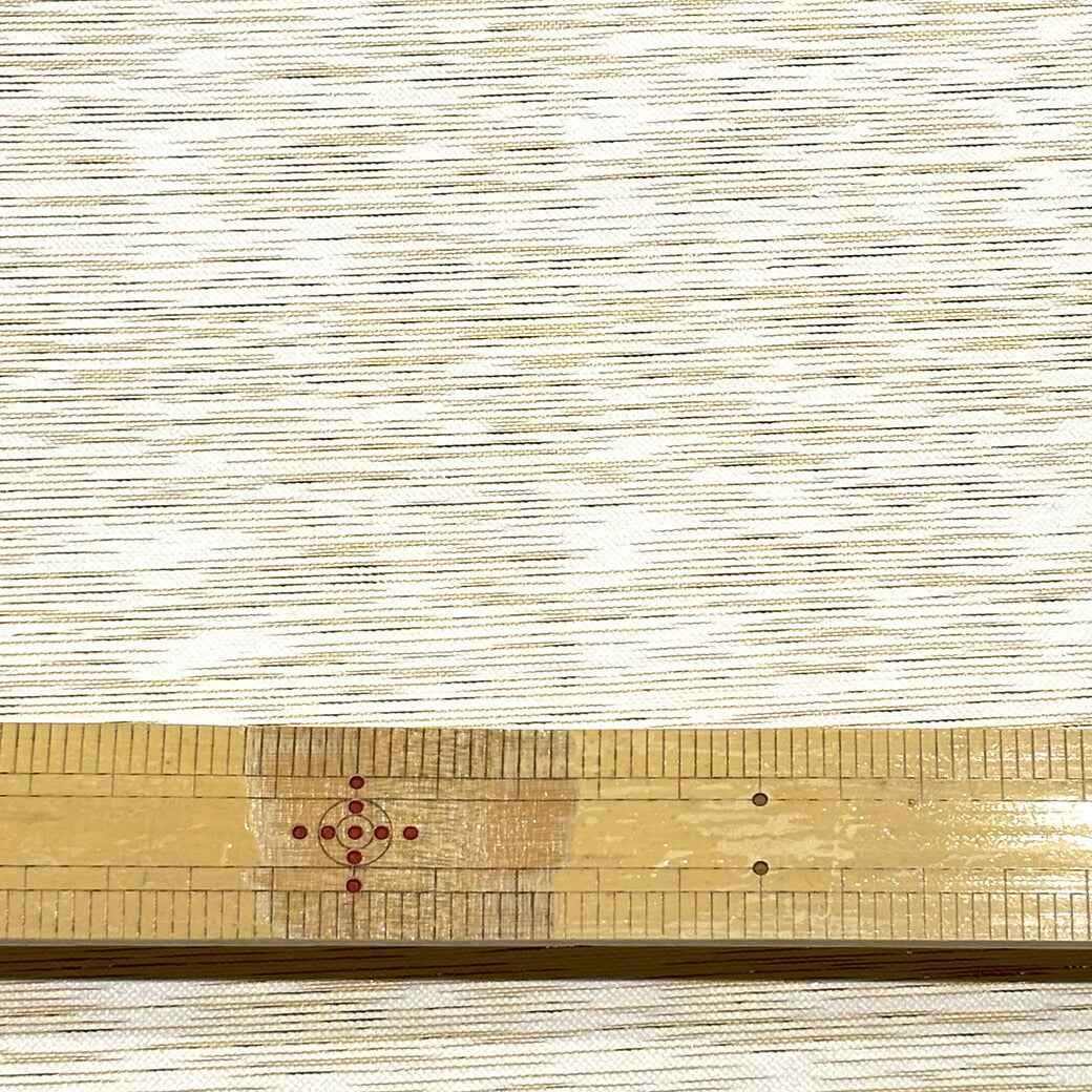 生地 【 金襴 ホワイト 】 金襴生地 ランダム線 ストライプ 幾何学模様 シンプル 和柄 布 和柄生地 和風生地 京都西陣織 よさこい 金襴布 金襴 きんらん 仏具 座布団 つまみ細工 人形衣装 能衣装 袈裟 表装 掛け軸