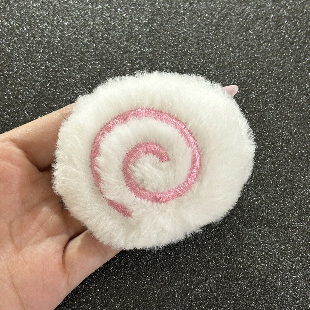 【 デコパーツ ふわふわ なると 白ピンク 】 デコ パーツ なると ナルト巻き かまぼこ 食品 かわいい センターパーツ ふわふわ パーツ 推し活 チャーム デコレーション ブローチ バレッタ キーホルダー 飾り物 装飾 Textile World TOA