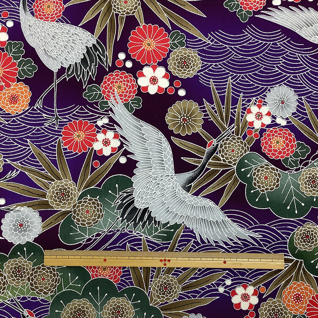 生地【 和柄プリント 鶴 パープル 】 鶴 青海波 菊 竹 浴衣生地 和風生地 112cm巾 綿100% 和装 着物 浴衣 巾着 バッグ 和装小物 髪飾り 衣装 婚礼 袱紗 足袋入れ パッチワーク ハンドメイド 手芸 日本製 布 布地 Te
