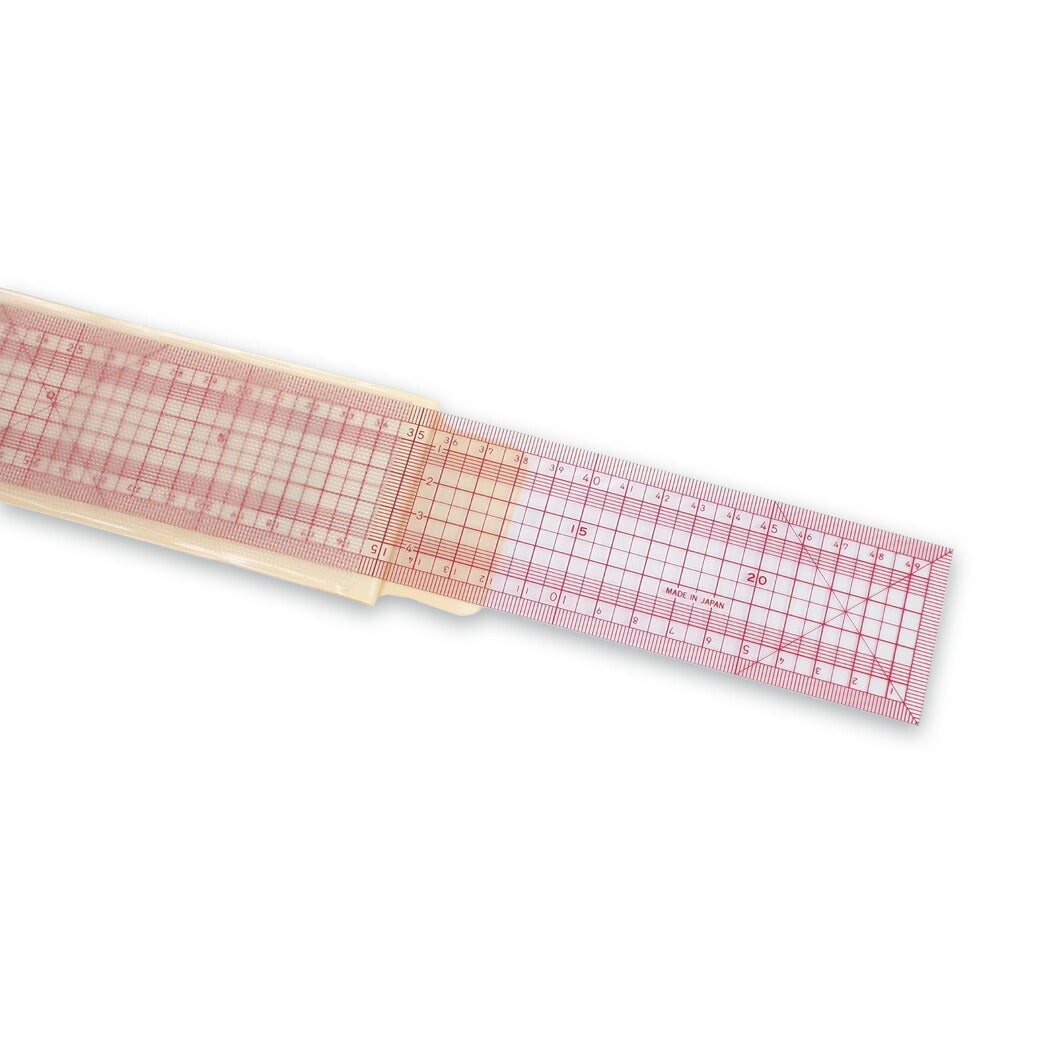カワグチ 【 カワグチ コーティング方眼定規 50cm 赤目盛 05-505 】 直線定規 定規 ものさし 50センチ 直線 まっすぐ 型紙 型紙製図 製図 型紙作成 線引き 裁断 服作り 手芸用品 裁縫道具 ノーション ハン