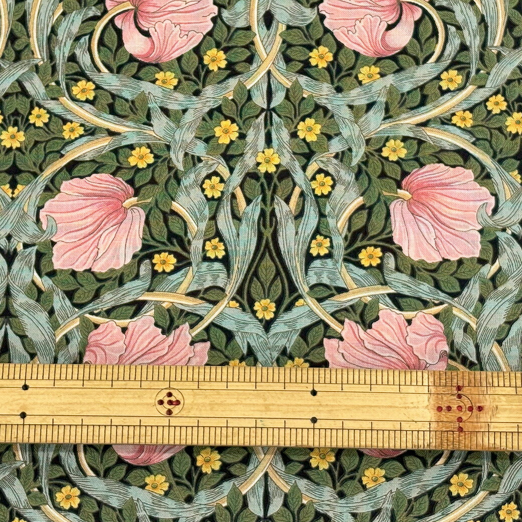 生地 【 V&A Fabric Collection ピンパネル 黒 】 シーチング 110cm巾 コットン 綿100%
