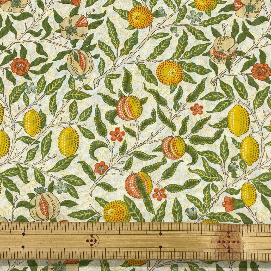 生地 【 V&A Fabric Collection フルーツ クリーム 】 シーチング 110cm巾 コットン 綿100% 薄手