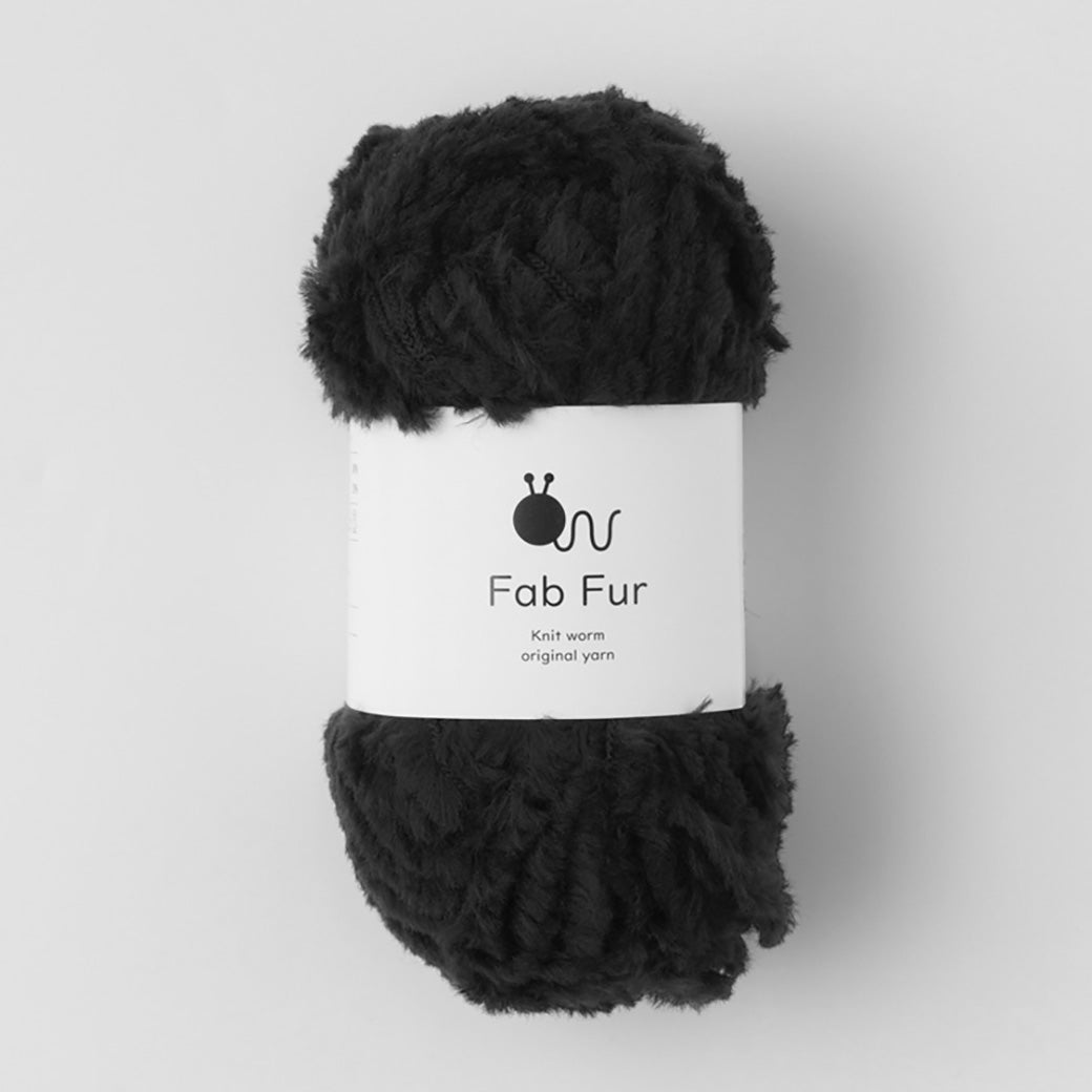 毛糸 【 Knitworm FabFur ファブファー 00009 ブラック 並太 40g