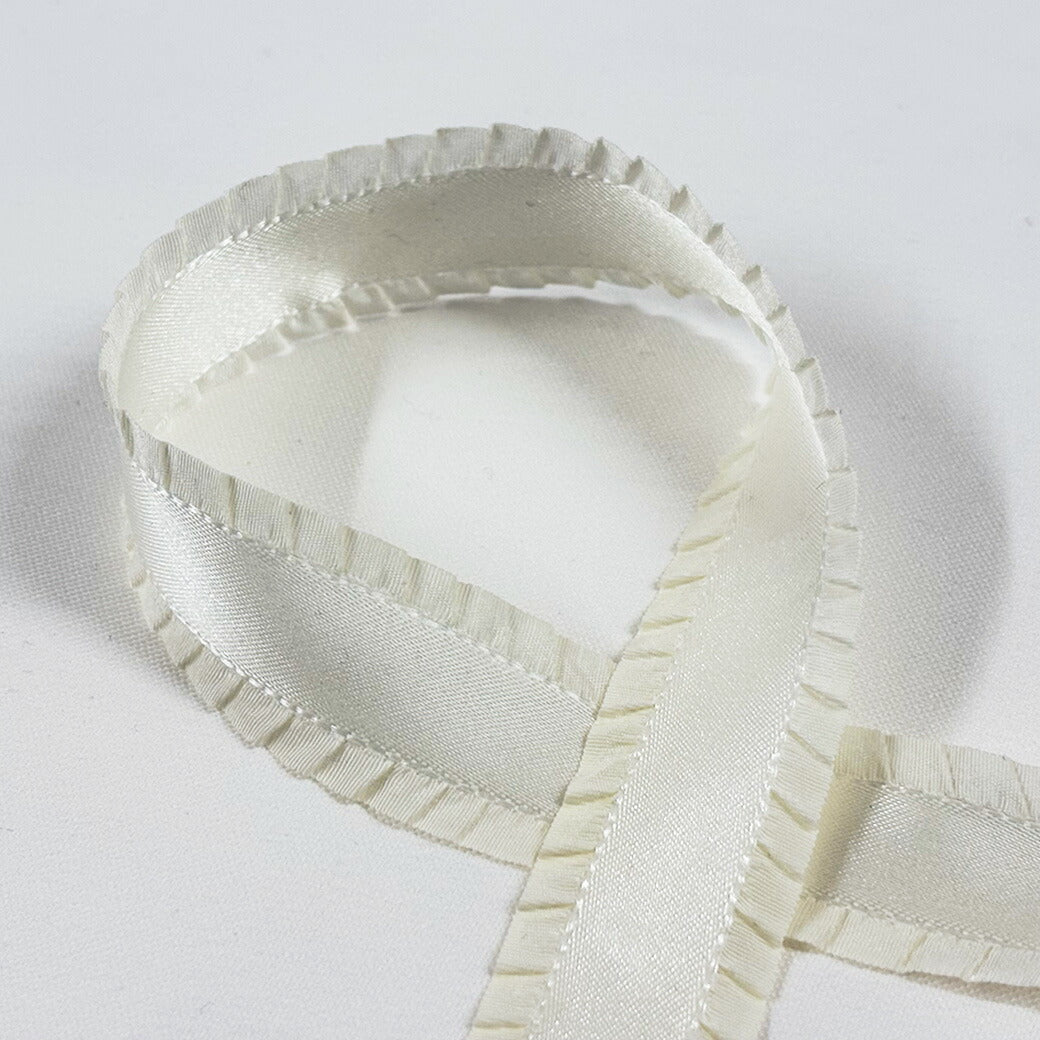 リボン 【 フリルリボン 21mm 5色 】 フリルリボン サテンリボン リボン サテン 手芸リボン ポリエルテルリボン コスプレ 仮装 衣装 アレンジ お遊戯会 発表会 2.1cm ダブルフリル ヘアアクセ ヘアリボン 衣装 手芸用品 ラッピング ラッピング資材 Textile world TOA