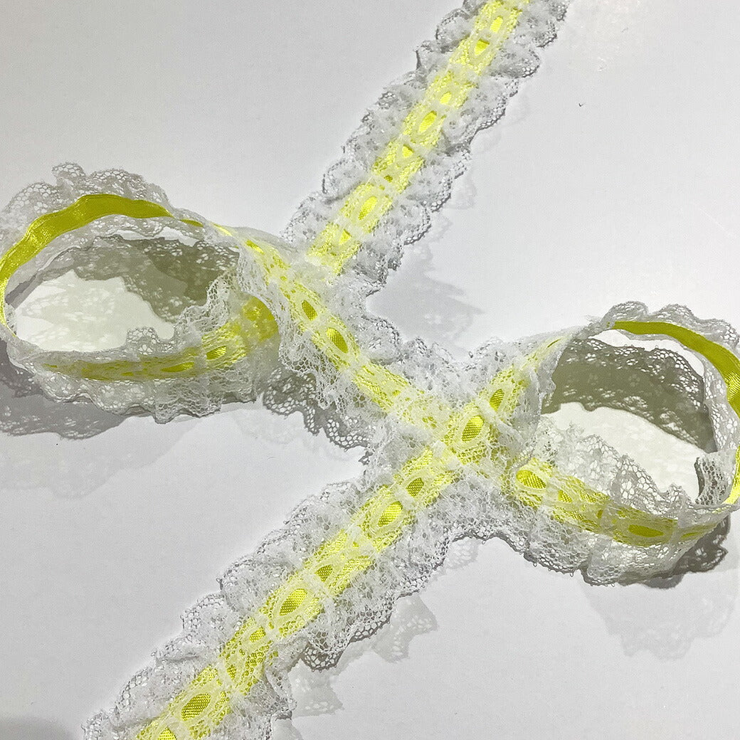 リボン 【 フリルサテンラッセルレースリボン 25mm 15色 】 レースリボン フリルリボン サテンリボン リボン 手芸リボン コスプレ クリスマス 仮装 ハロウィン Dハロ クリスマスリボン パルパルーザ アレンジ お遊戯会 発表会 ヘアアクセ 衣装 手芸用品 Textile world TOA