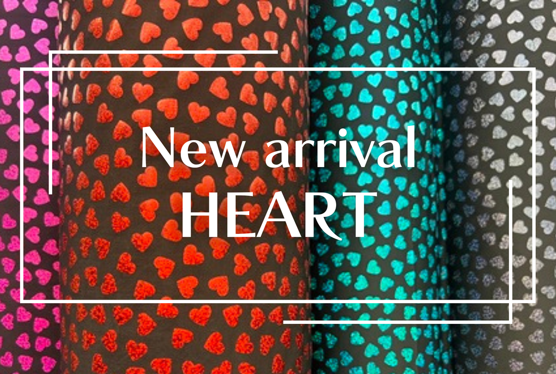 ハートの生地が4色並んでいる