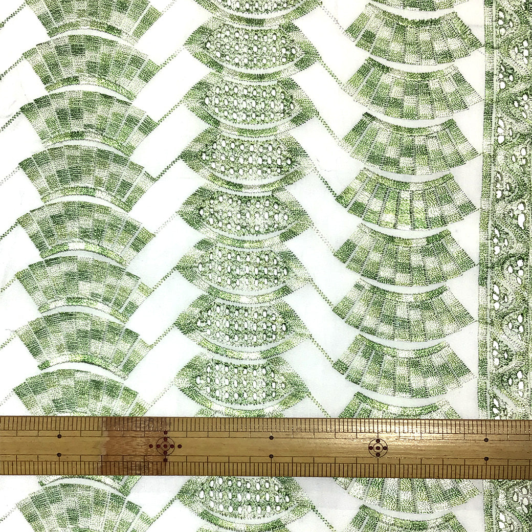生地 【 刺繍レース ミントグリーン 】 レース生地 103cm巾 刺繍レース 刺しゅう生地 立体レース 透け感レース 幾何学模様
