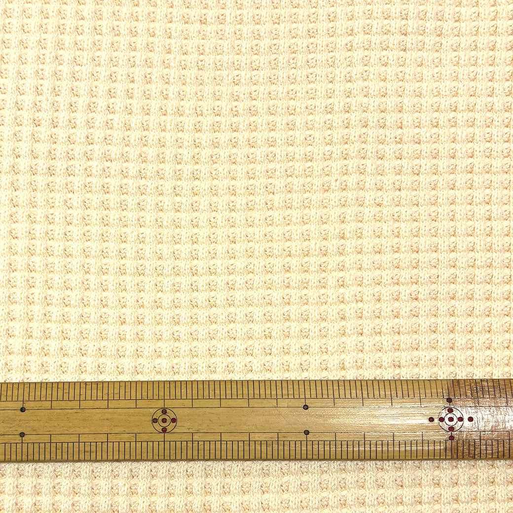 生地 【 厚手ワッフルニット クリーム 】 120cm巾 ワッフル生地 凹凸ニット 厚手ニット