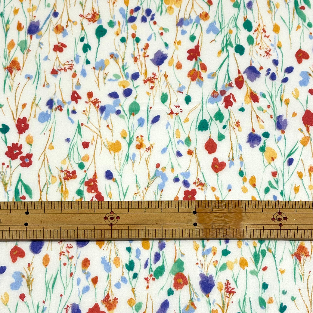 生地 【 60ローンプリント 花畑 白 】 ローン生地 108cm巾 綿生地 綿 コットン 綿100％ 植物柄 花柄