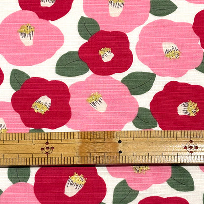 生地 【 和柄シャンタン 椿 白 】 シャンタン生地 平織り スラブ 113cm巾 椿柄 花柄 和風 綿100％ コットン