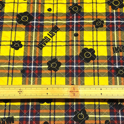 生地 【 MARY QUANT タータン花 キルティング 黄 】 マリクワ マリークワント キルティング生地 106cm巾 綿プリント コットン100％
