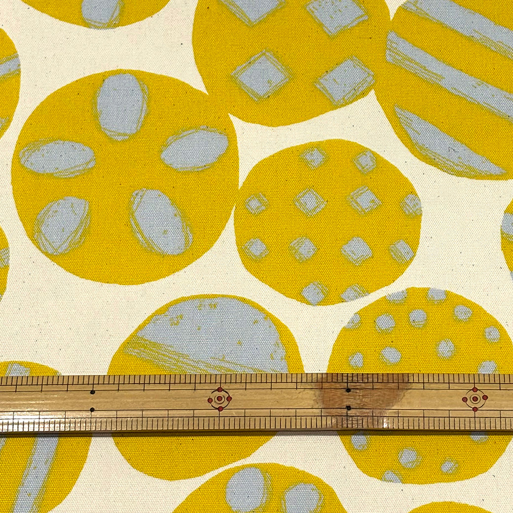 まる柄オックス生地