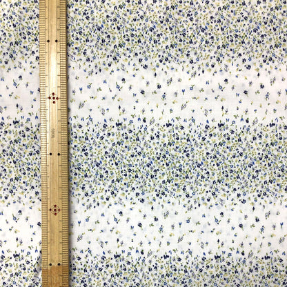 生地 【 60ローンプリント 小花 白 】 ローン生地 108cm巾 綿生地 綿 コットン 綿100％ 植物柄 花柄 北欧風