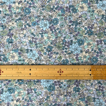 生地 【 リップル 花柄プリント 水色×ターコイズ 】 110cm巾 綿100％ リップル生地 コットンリップル 凹凸生地 サッカー生地 花柄プリント