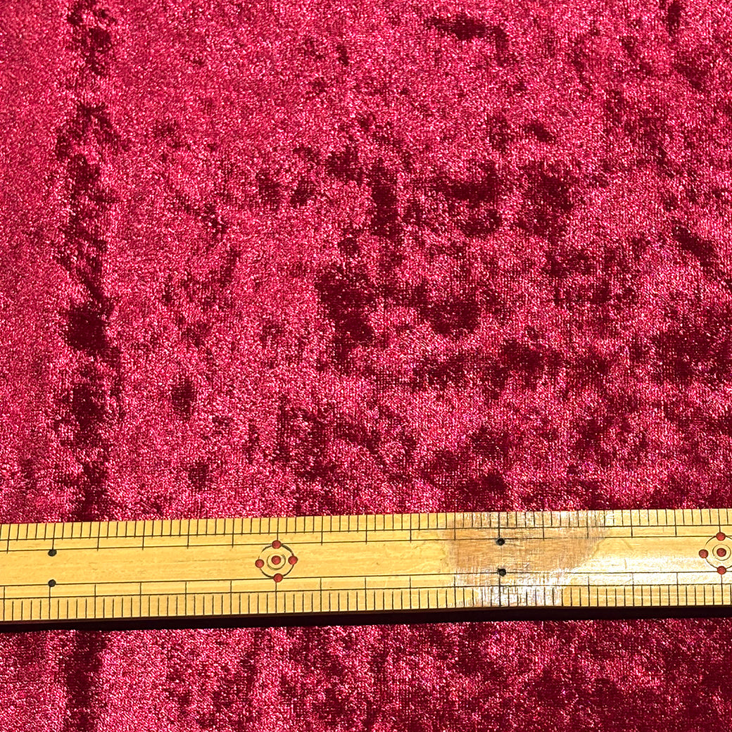 生地 【 クラッシュベロア エンジ 】 ベロア生地 ベルベット 150cm巾 幅広 無地 ポリエステル