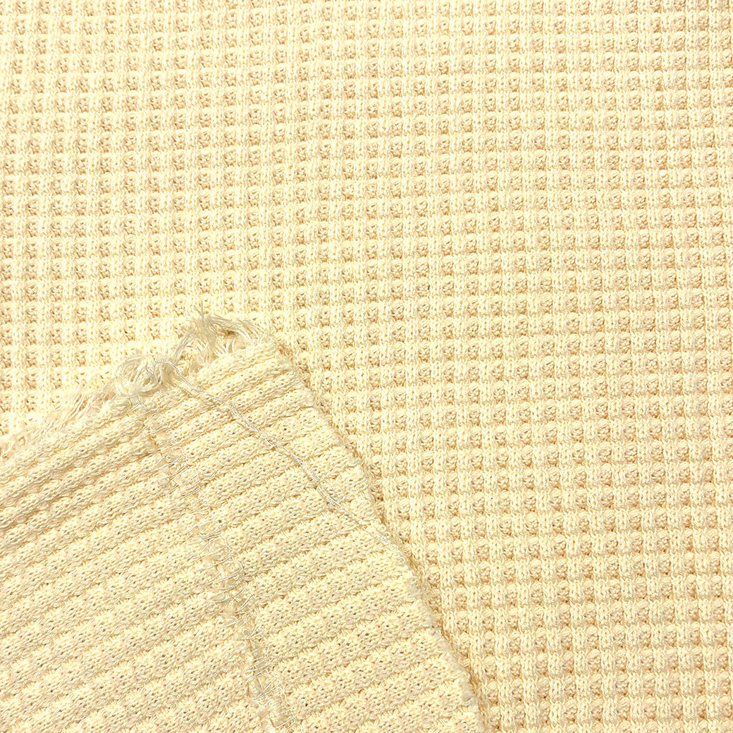 生地 【 厚手ワッフルニット クリーム 】 120cm巾 ワッフル生地 凹凸ニット 厚手ニット