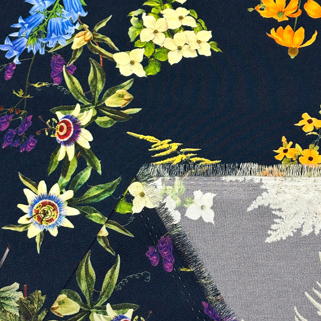 花柄ポリエステルプリント生地