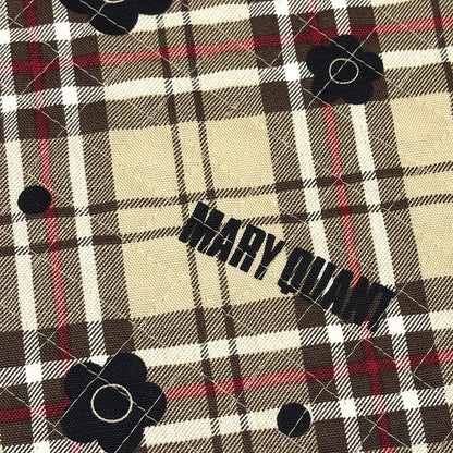 生地 【 MARY QUANT タータン花 キルティング グレージュ 】 マリクワ マリークワント キルティング生地 106cm巾 綿プリント コットン100％
