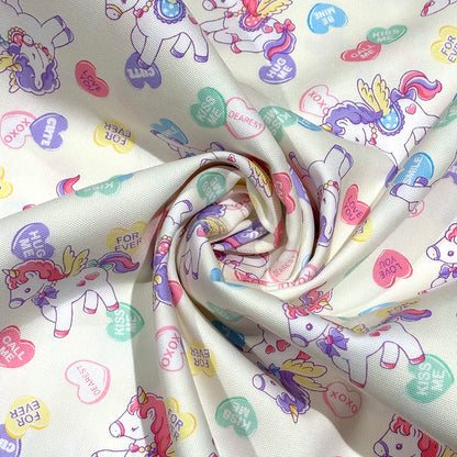 ユニコーン柄の生地