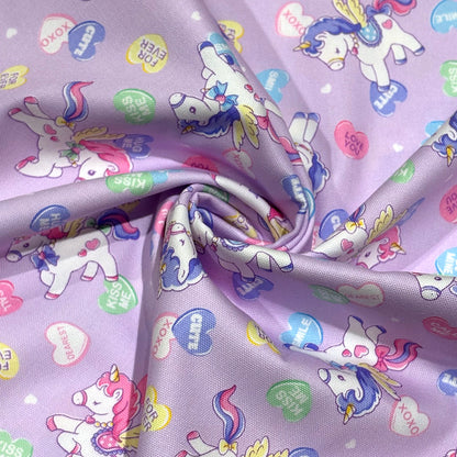 ユニコーン柄の生地