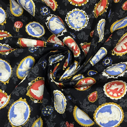 生地 【 QUILT GATE 西欧チャーム 黒 】 キルトゲイト シーチング生地 108cm巾 貴婦人 マリーアントワネット カメオ ジュエル 西欧風 国産 綿プリント