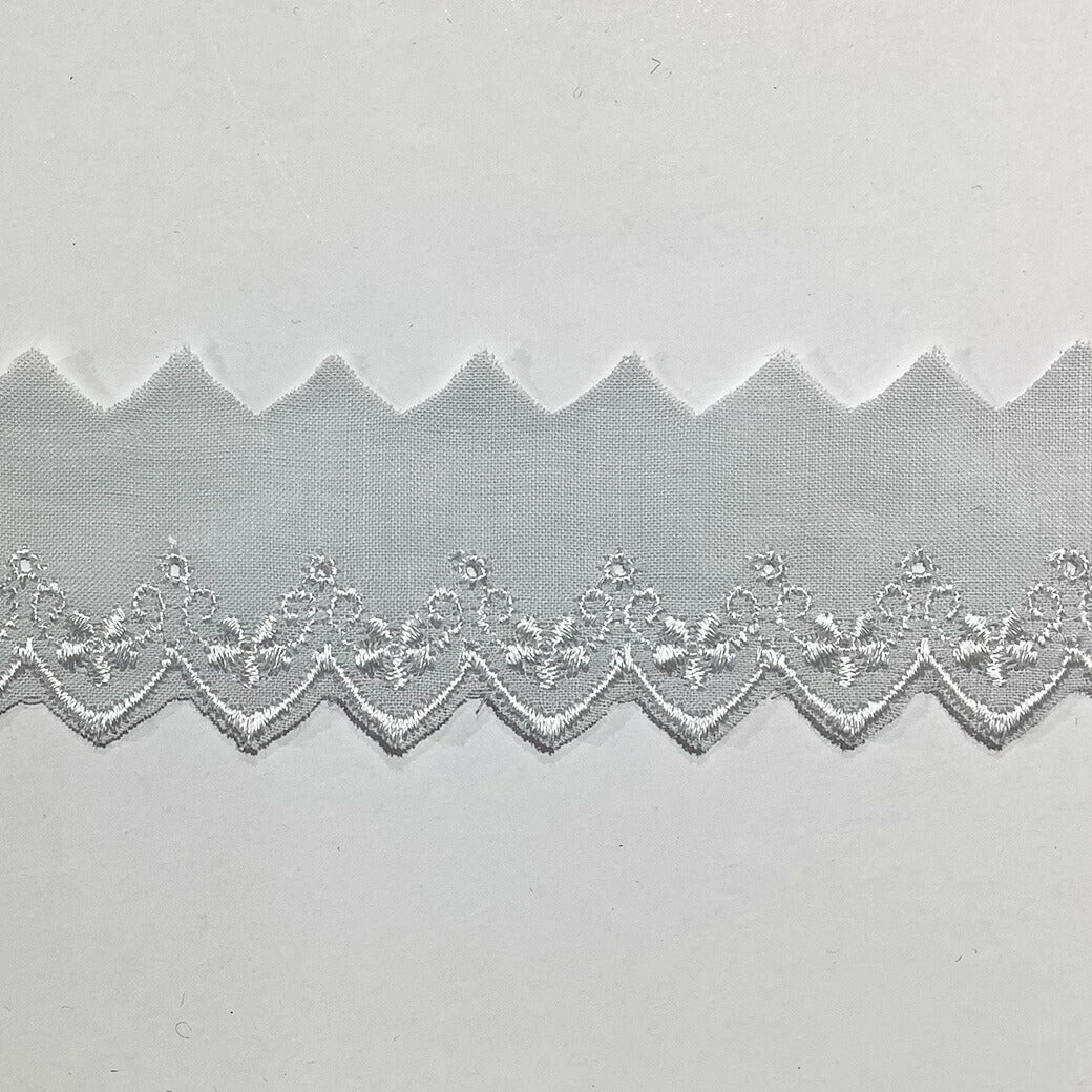 リボン 【 コットンエンブロイダリ—レース 7色 】 レースリボン エンブロイダリーレース 刺しゅうリボン 薔薇 刺繍リボン 花柄刺繍 コスプレ 袖フリル 仮装 ハロウィン Dハロ ベビー服 スタイ 靴下 アレンジ お遊戯会 発表会 ヘアアクセ 衣装 クリスマス Textile world TOA