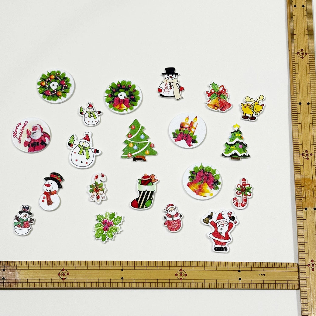 【 クリスマスウッドボタン2025 20個入 2つ穴 】 クリスマス ボタン ウッドボタン 釦 サンタさん サンタクロース