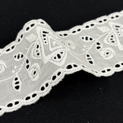 リボン【 レース 2587 】レースリボン 刺繍リボン 花柄 花柄刺繍 レース刺繍 刺繍テープ 綿レース ハンドメイド資材 可愛い 手芸用テープ リボンテープ 洋裁 ハンドメイド 手芸用 パーツ 布雑貨 副材 手芸副材 フリル Textile World TOA