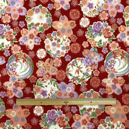 生地【 和柄プリント 花手鞠 レッド 】桜 梅 菊 紅葉 手毬 ちりめん生地 浴衣生地 和風生地 110cm巾 綿100％ 和装 着物 浴衣 巾着 バッグ 和装小物 髪飾り 衣装 婚礼 袱紗 足袋入れ パッチワーク ハンドメイド 手芸 日本製 布 布地 Textile World TOA
