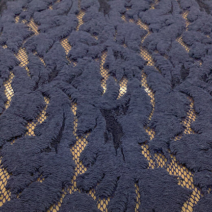 生地 【 ラッセルレース ジャガード ネイビー 】 レース生地 ラッセルレース 刺繍 レース刺繍 ジャガード生地 アカンサス 草木 植物 可愛い アンティーク クラシック インテリア レースカーテン カフェカーテン 幾何学模様  手芸 ハンドメイド Textile World Toa