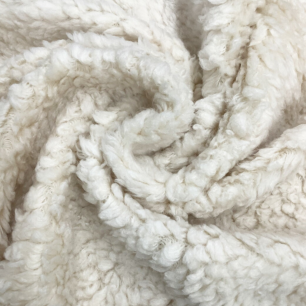 【メール便不可】カットクロス【 シープボア 生成 はぎれ 135cm巾×50cm 】 ボア生地