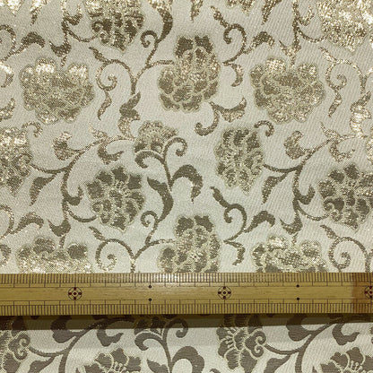 生地 【 金襴 ベージュゴールド 】 金襴生地 一重蔓牡丹唐草 牡丹唐草 唐草 牡丹 和柄 布 和風生地 京都西陣織 よさこい 金襴布 金襴 きんらん 仏具 座布団 つまみ細工 人形衣装 能衣装 袈裟 表装 掛け軸 茶道具 に
