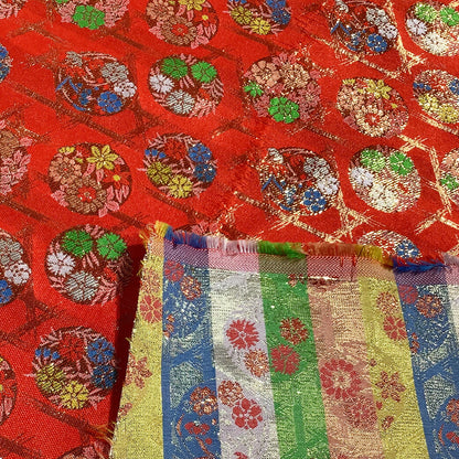 生地 【 金襴 手鞠 レッド 】 金襴生地 手毬 毬 まり 鞠 菊 和柄 布 和風生地 京都西陣織 よさこい 金襴布 金襴 きんらん 仏具 座布団 つまみ細工 人形衣装 能衣装 袈裟 表装 掛け軸 御朱印帳ケース 袱紗入れ 袱