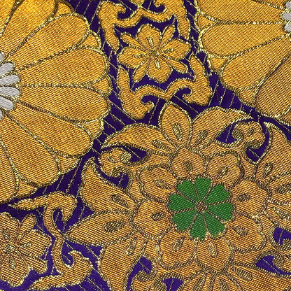 生地 【 金襴 菊 】 金襴生地 四釜十六菊 花柄 菊 華文 花びら 和柄 布 和柄生地 和風生地 京都西陣織 よさこい 金襴布 金襴 きんらん 仏事 仏具 座布団 つまみ細工 人形衣装 能衣装 袈裟 表装 掛け軸 御朱印帳ケ