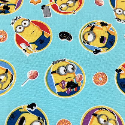 生地 【 ミニオン オックスフォードプリント スカイ 】 ミニオン ミニオンズ キャラクター生地 キャラ生地 カール デイブ ユニバーサルスタジオ 入園 入学 新学期準備 幼稚園 可愛い レッスンバッグ 習い事バッグ 巾着 巾