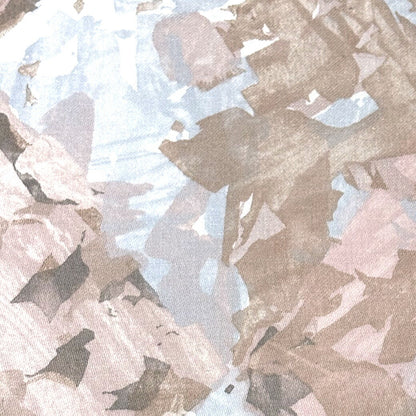 生地 【 サテン地水彩プリント ベージュ 】 綿サテン サテン 綿混生地 水彩画風 ペイント風 プリント グラデーション トップス インテリア クッションカバー 子ども服 スカート パンツ バッグ 小物 雑貨 テーブルクロス