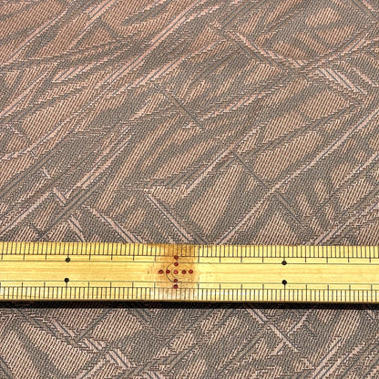 生地【 スラッシュジャガード レッド 】150cm巾 ジャガード生地 凹凸ジャガード 表面感のあるジャガード 織り柄ジャガード