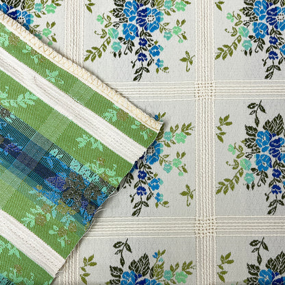 刺繍ジャガード生成の生地